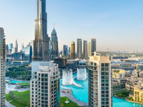 Lavish 2 Bedroom I Burj Khalifa & Fountain Views I Free Gym, Pool, Parking, Wi-Fi and PS5 I by Skyline Serenity